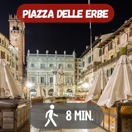 10' Piazza Erbe, Elegance In The Heart Of Apartment
